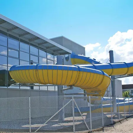 Дом отдыха Blockhaus Mit Grossem Grundstueck Und Zaun *